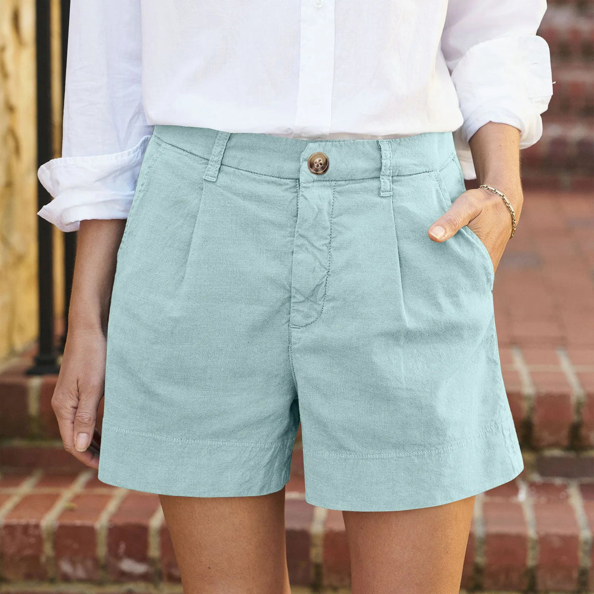 Noa | High-Waist Shorts