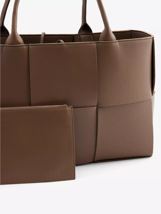 Diana | Serelune Tote Bag