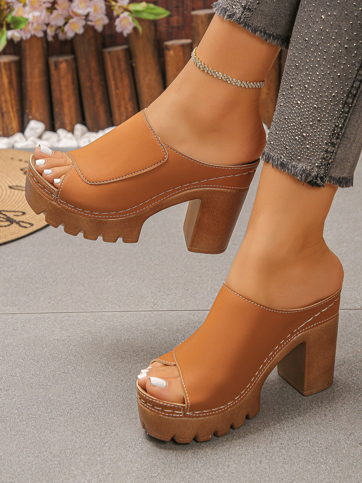 Sigrid | Orthopaedic Sandals with Block Heel and Open Toe