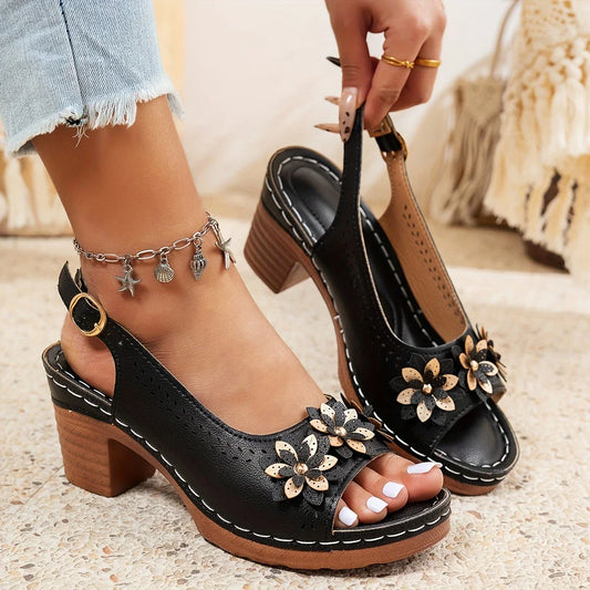 Crescentia | Modische Sandalen für den Sommer