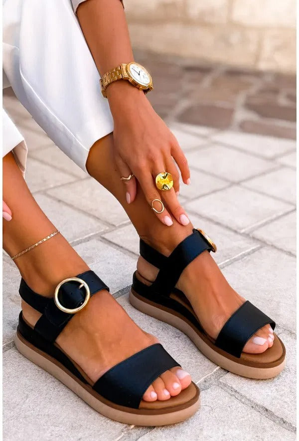 Liana | Comfortable Resort-Style Sandals with Gold Accents