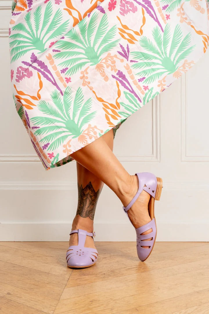 Judith | Sandals in Faux Leather in Light Green