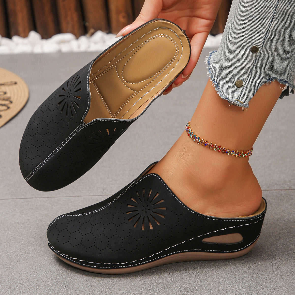 Hazel | Breathable Orthopaedic Sandals with Floral Pattern