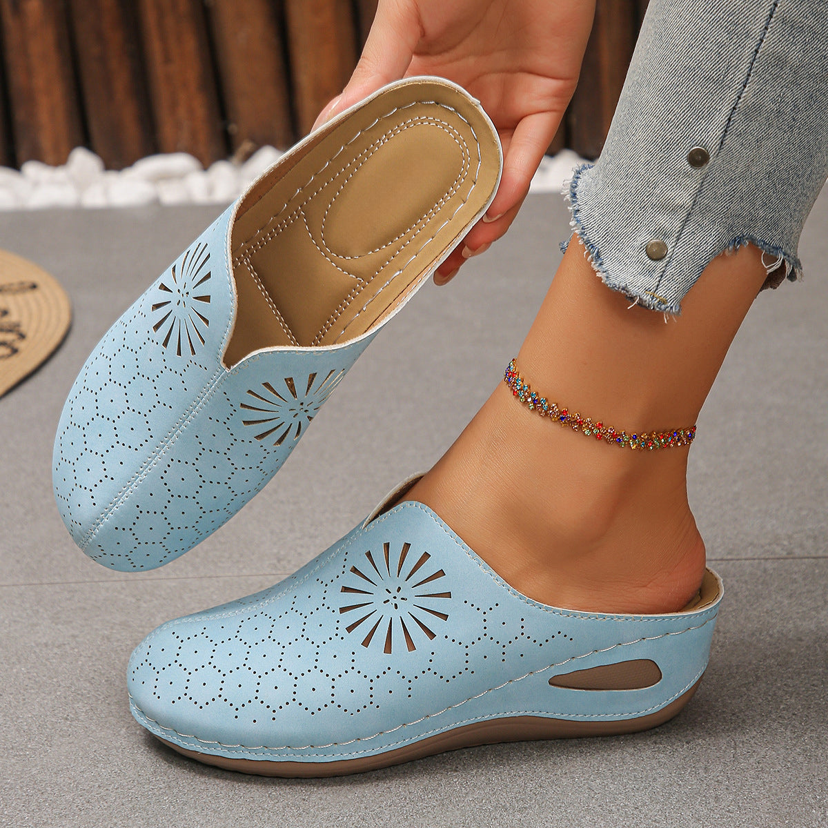 Hazel | Breathable Orthopaedic Sandals with Floral Pattern