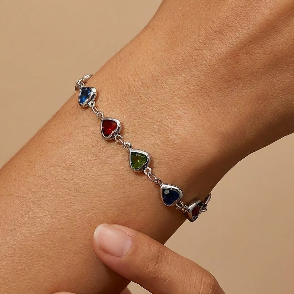Antonella | Heart Charm Bracelet