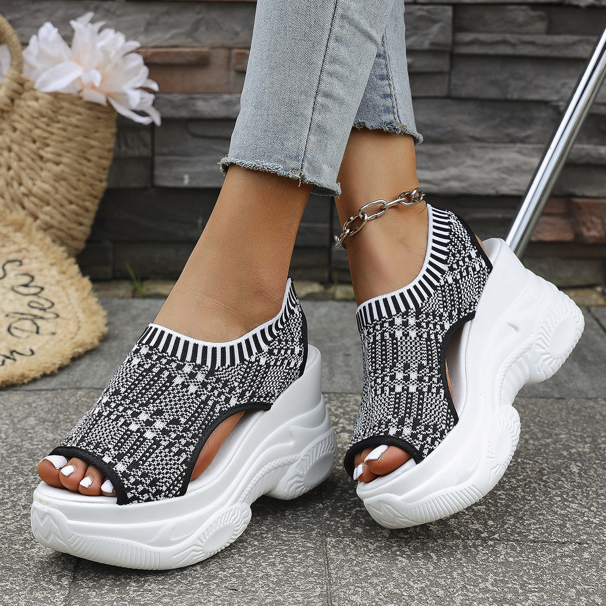 Tareen | Fashionable Sport Sandals with Thick Sole