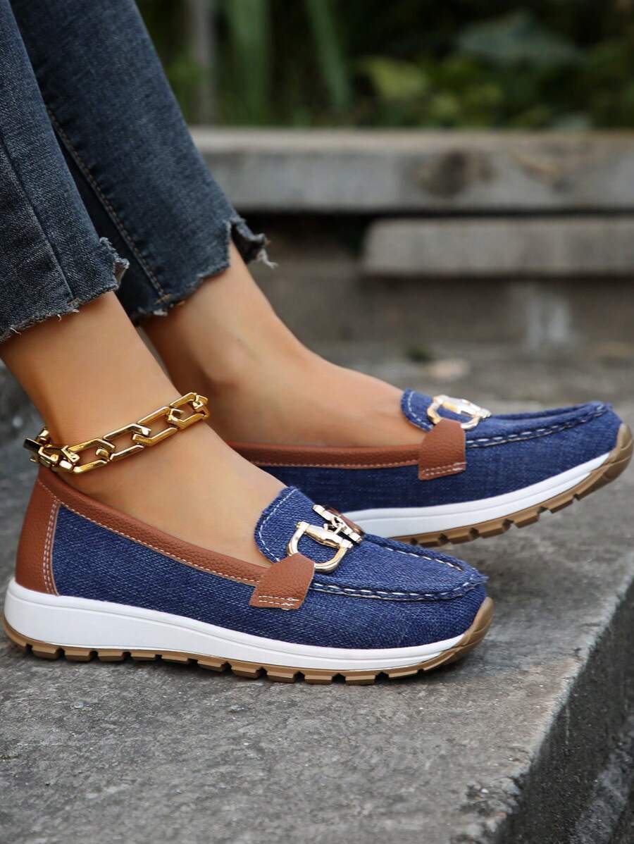 Evie Women's Cushioned Buckle Loafers