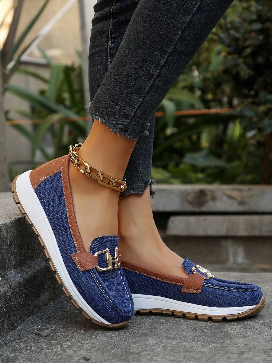 Evie Women's Cushioned Buckle Loafers