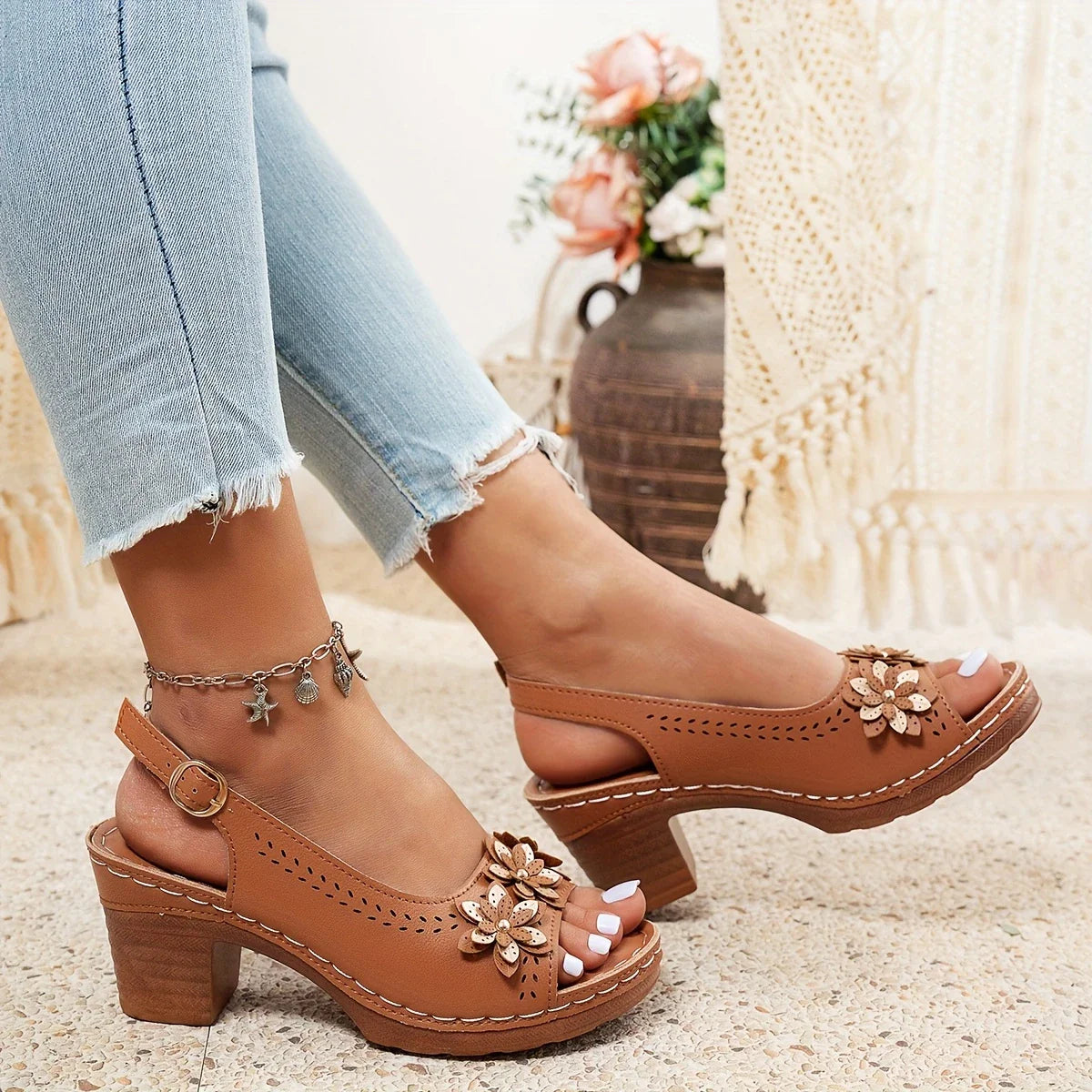 Crescentia | Modische Sandalen für den Sommer