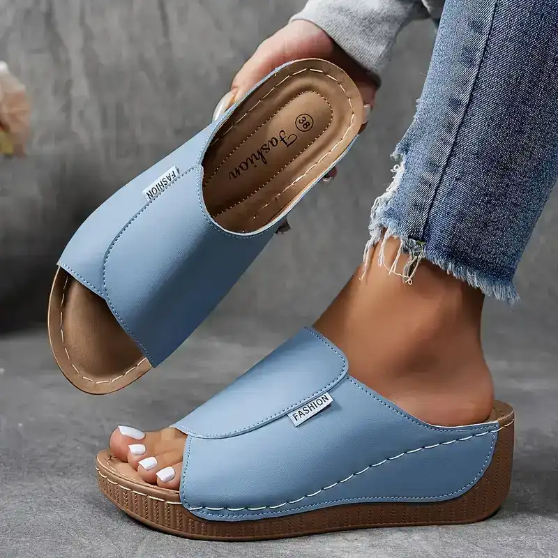 Agatha | Sturdy Comfortable Sandals with Breathable Design