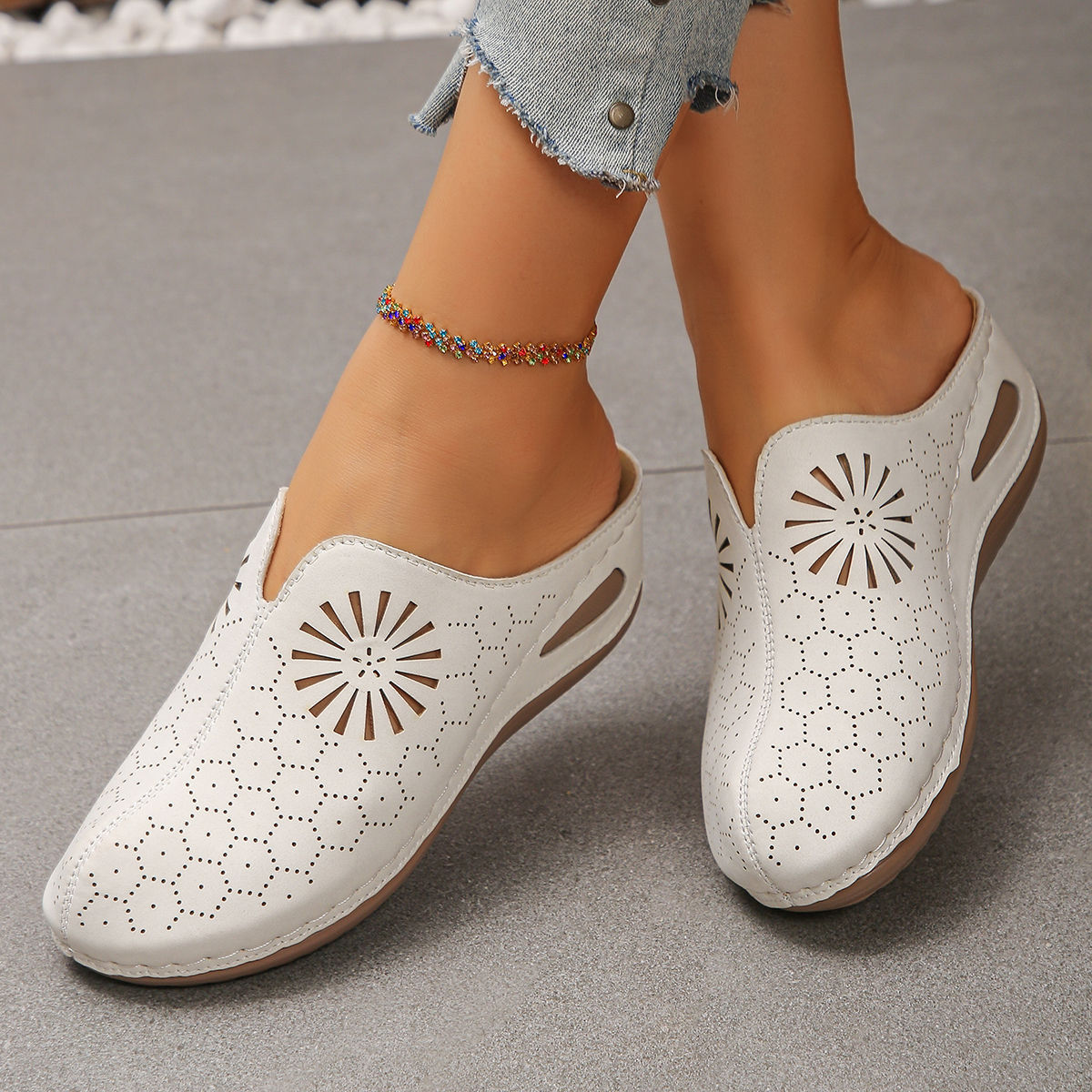 Hazel | Breathable Orthopaedic Sandals with Floral Pattern