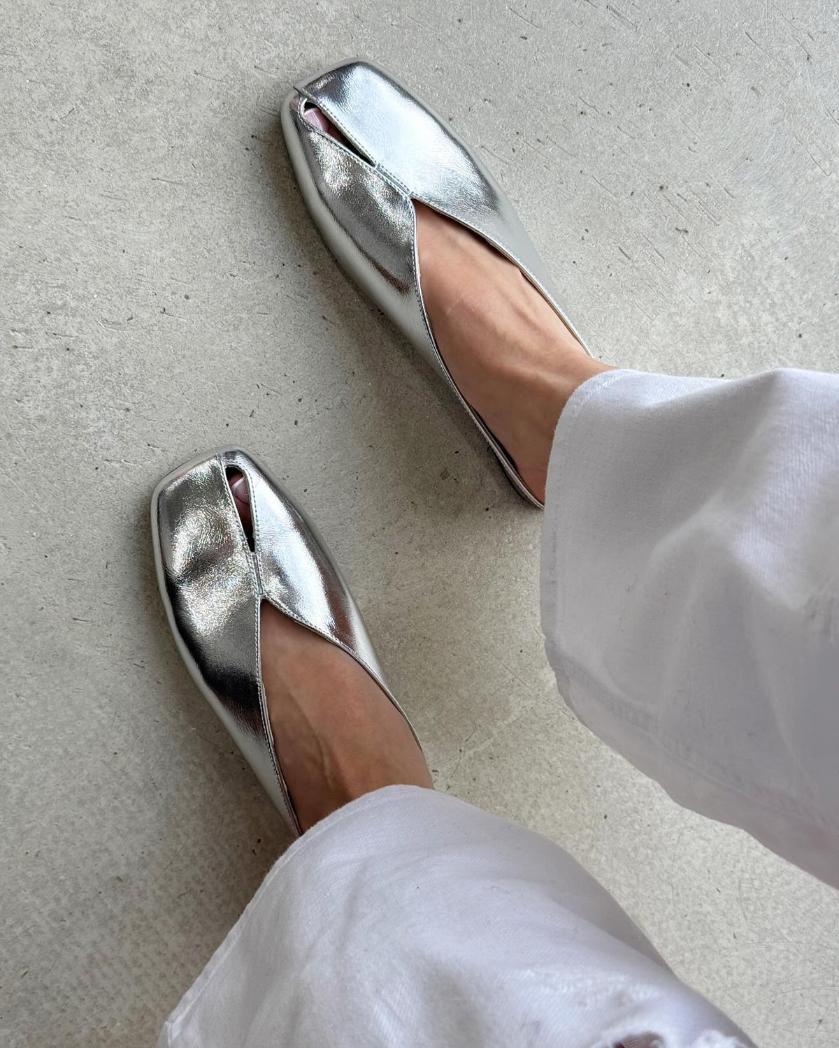 Hannah | Modern Sandals for Women in Metallic Finish