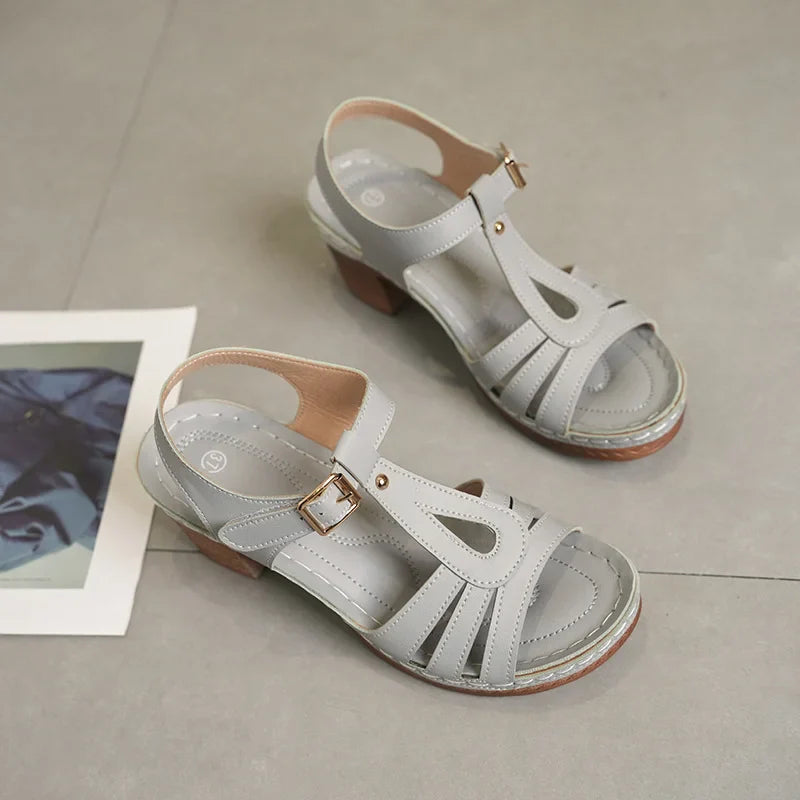 Elfi | Damen Sandalen mit Blockabsatz und Cut-Outs