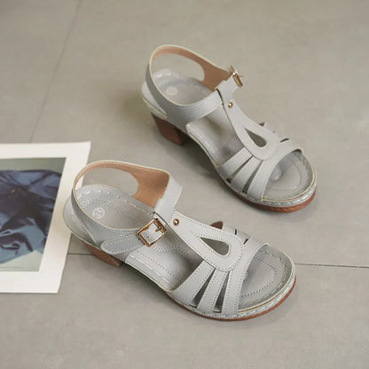 Elfi | Damen Sandalen mit Blockabsatz und Cut-Outs