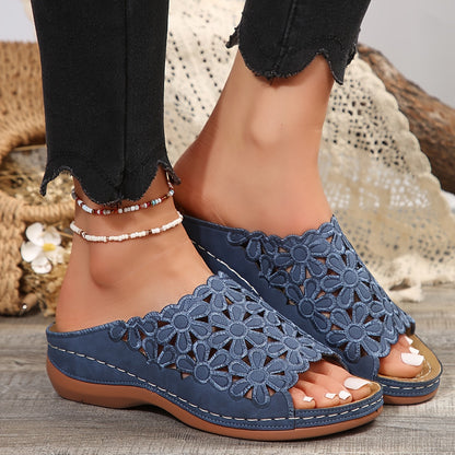 Detta | Ergonomic Sandals for Women with Wedge Sole