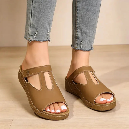 Gerda | Fashionable Sandals for Women in Faux Leather