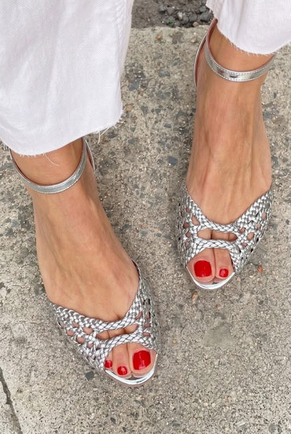 Daphne | Braided Summer Sandals