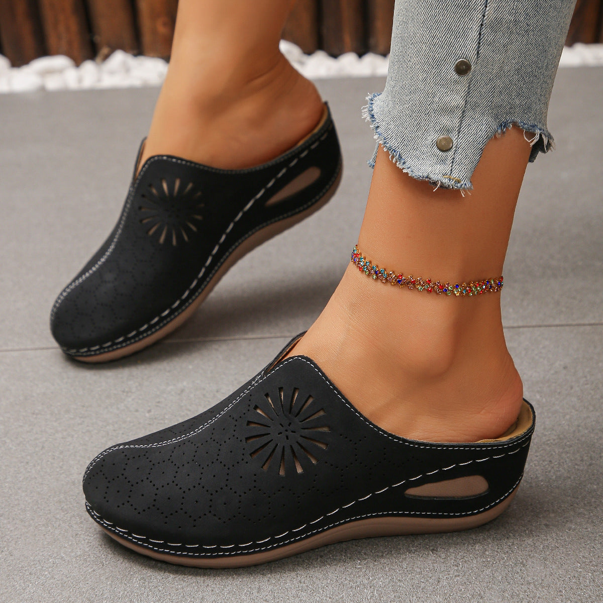 Hazel | Breathable Orthopaedic Sandals with Floral Pattern
