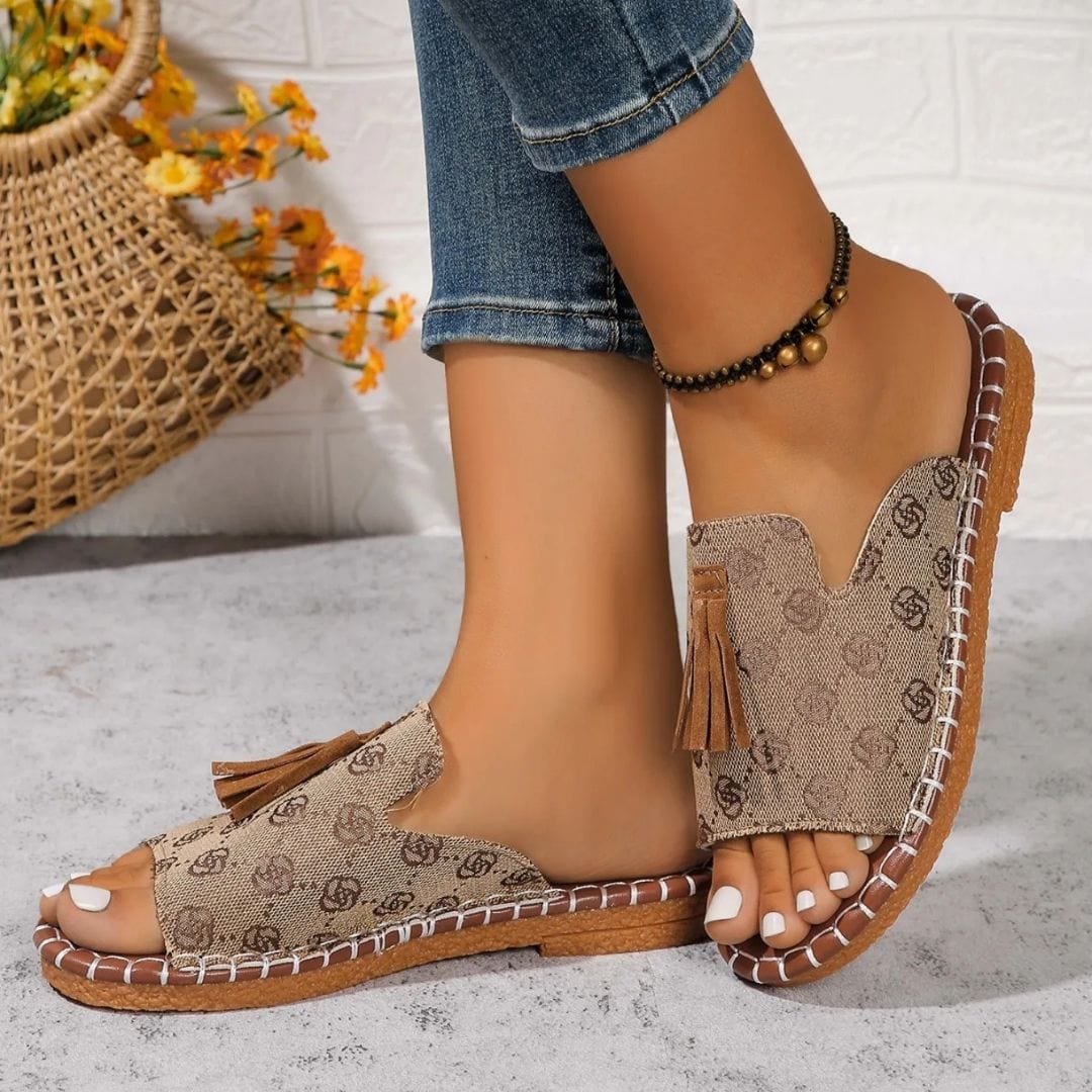 Kourtney | Elegant Fashionable Sandals for Women for Summer