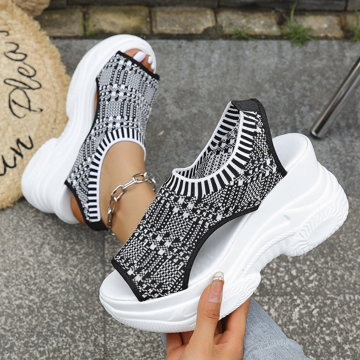 Tareen | Fashionable Sport Sandals with Thick Sole