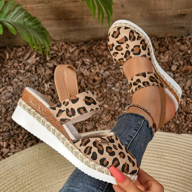 Freyja | Stylish Orthopaedic Sandals with Relaxing Platform and Ventilation