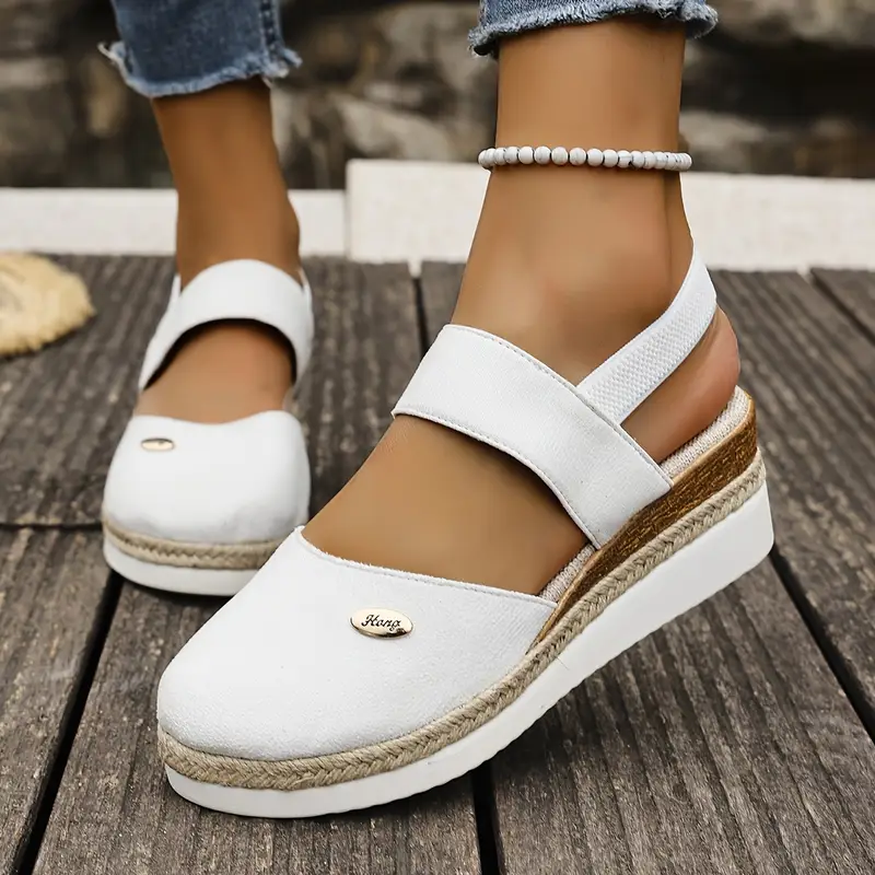 Freyja | Stylish Orthopaedic Sandals with Relaxing Platform and Ventilation