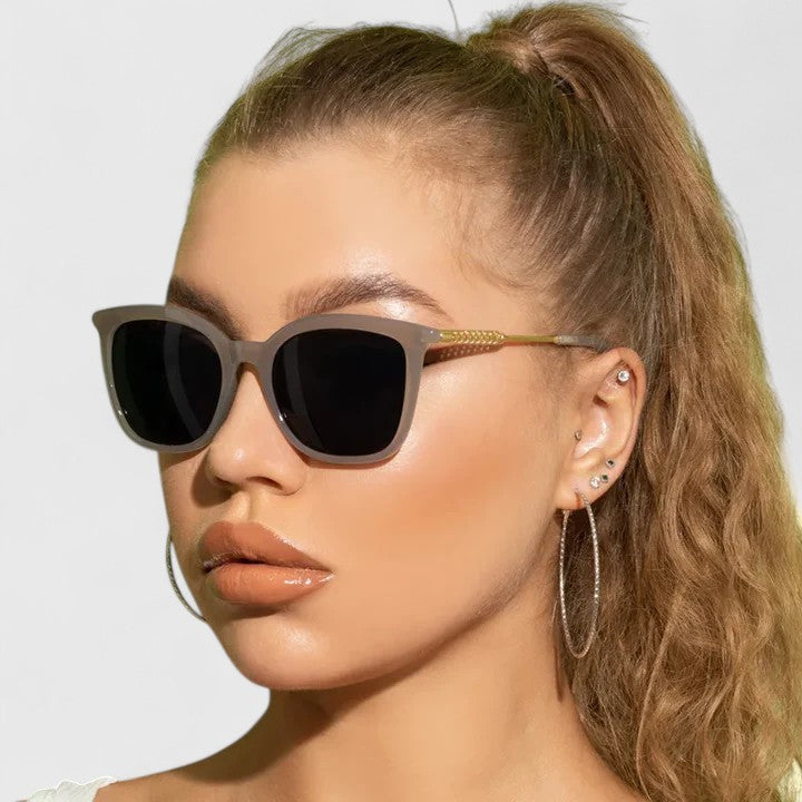 Dorothee | Oversized Sunglasses