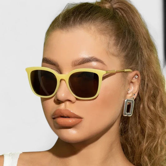 Dorothee | Oversized Sunglasses
