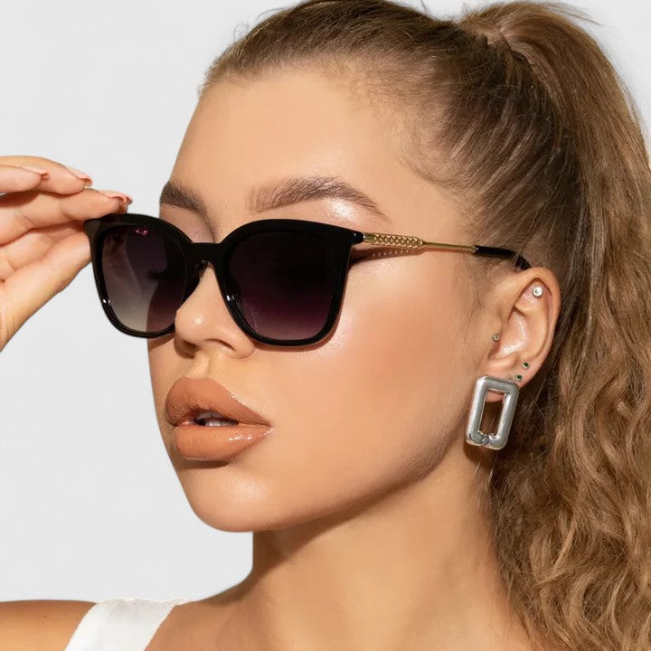 Dorothee | Oversized Sunglasses