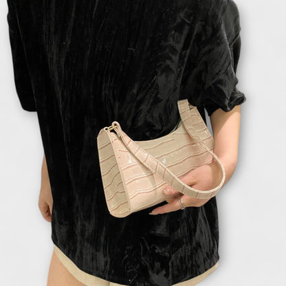 Alexandra | Glossy Leather-Look Handbag