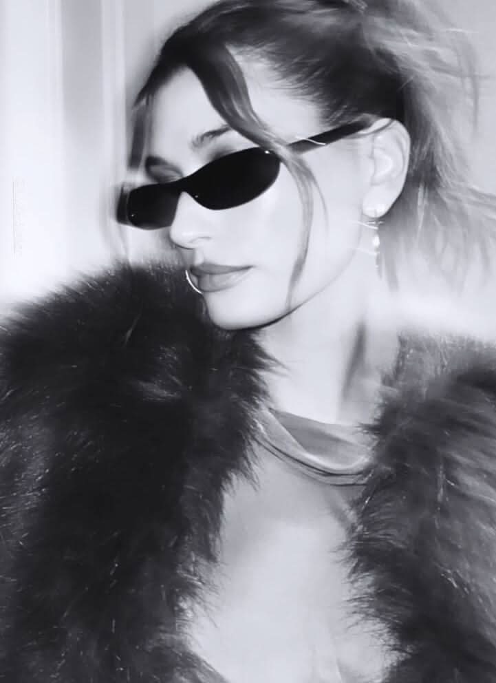 Anke | Trendy 90s-Style Oval Sunglasses