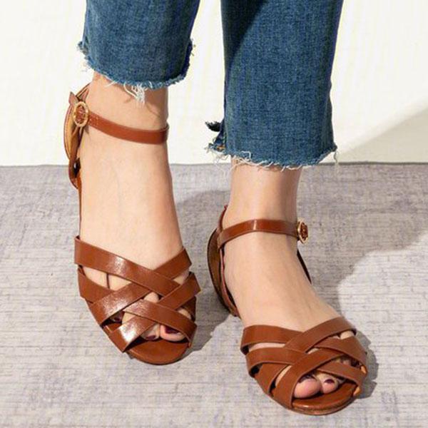 Helga | Sandals with Delicate Straps
