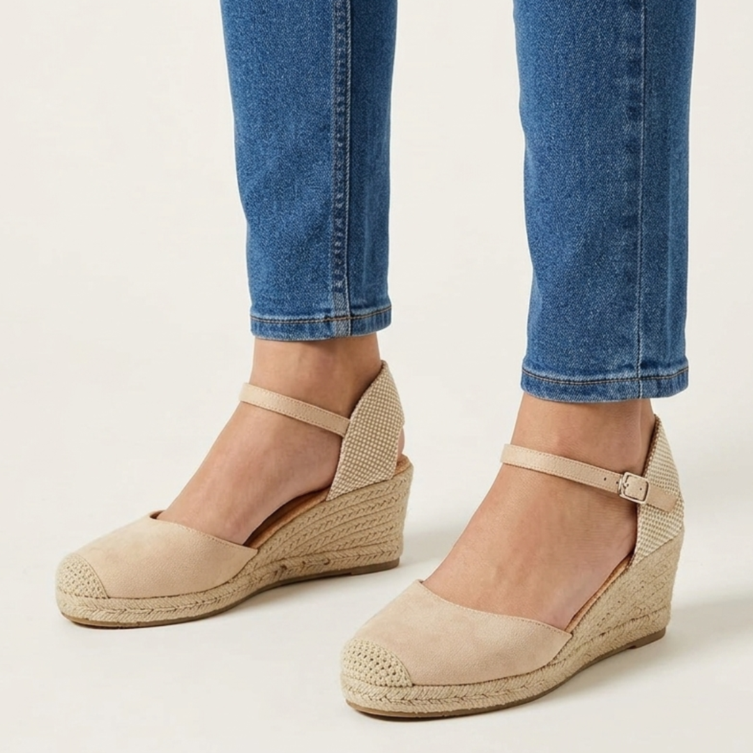 Susanna | Stylish Wedge Sandals with Closed Toe