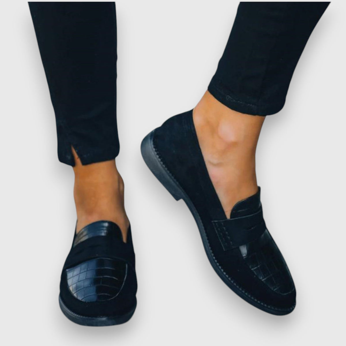 Harper Women's Classic Cushioned Loafers