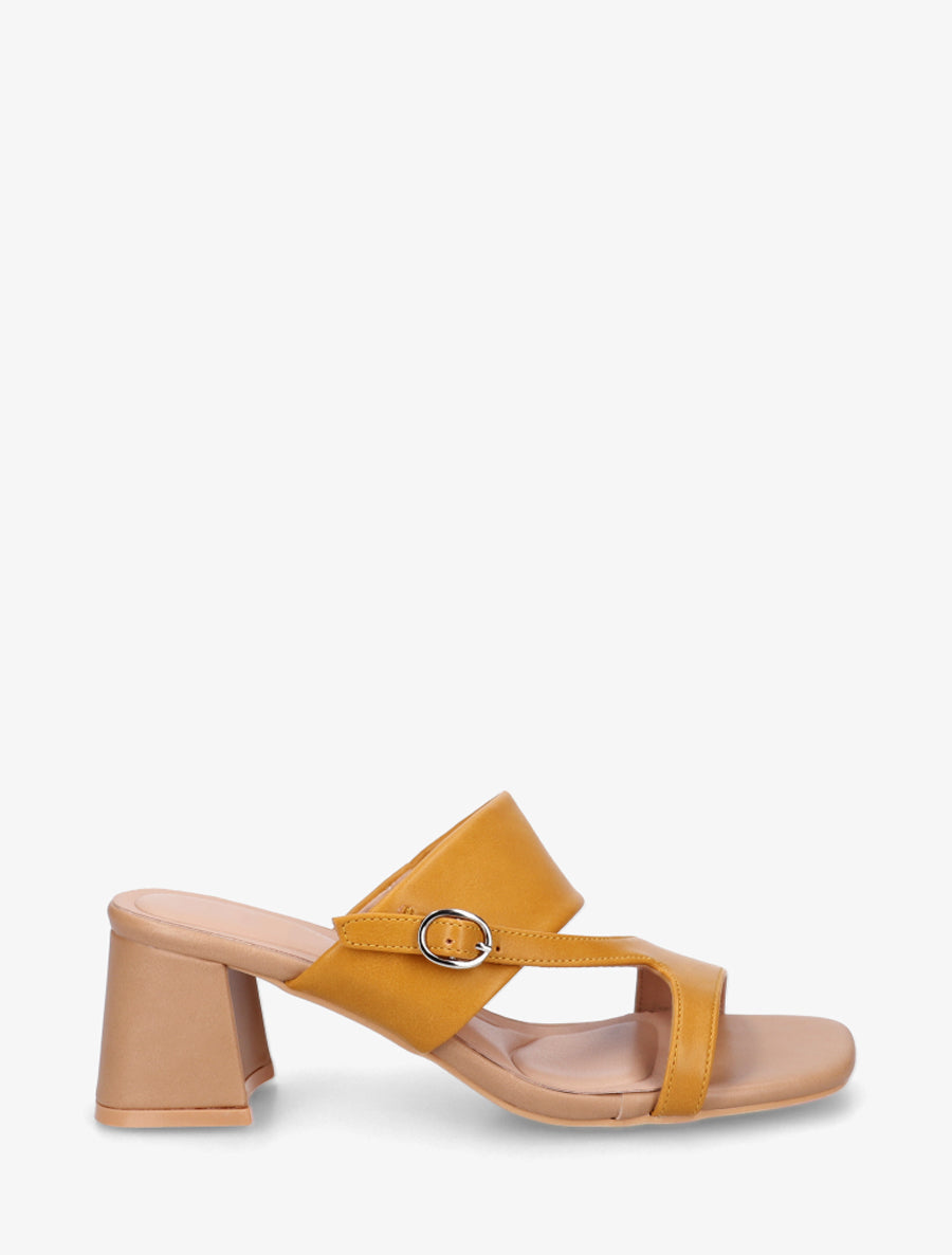 Sybilla | Simple Sandals with Asymmetric Strap