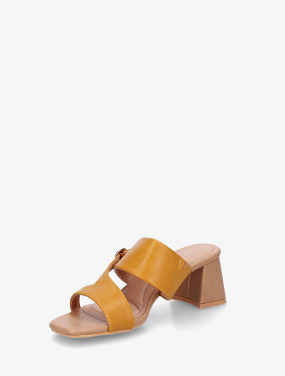 Sybilla | Simple Sandals with Asymmetric Strap