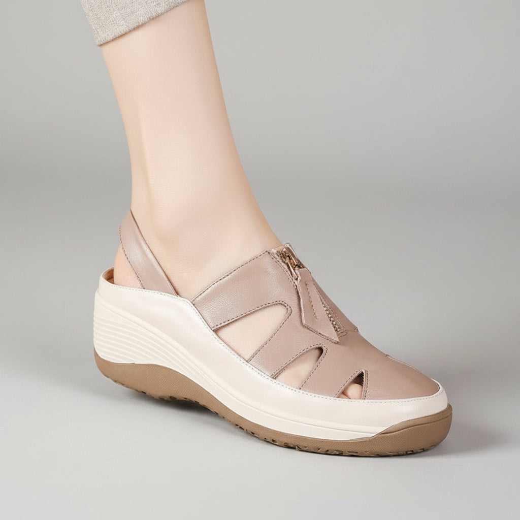 Benedikta | Comfortable Hiking Sandals with Optimal Grip