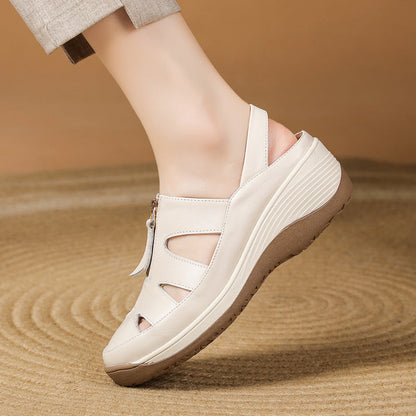 Benedikta | Comfortable Hiking Sandals with Optimal Grip