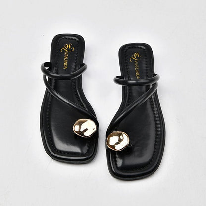 Inga | Strappy Sandals with Metal Accent