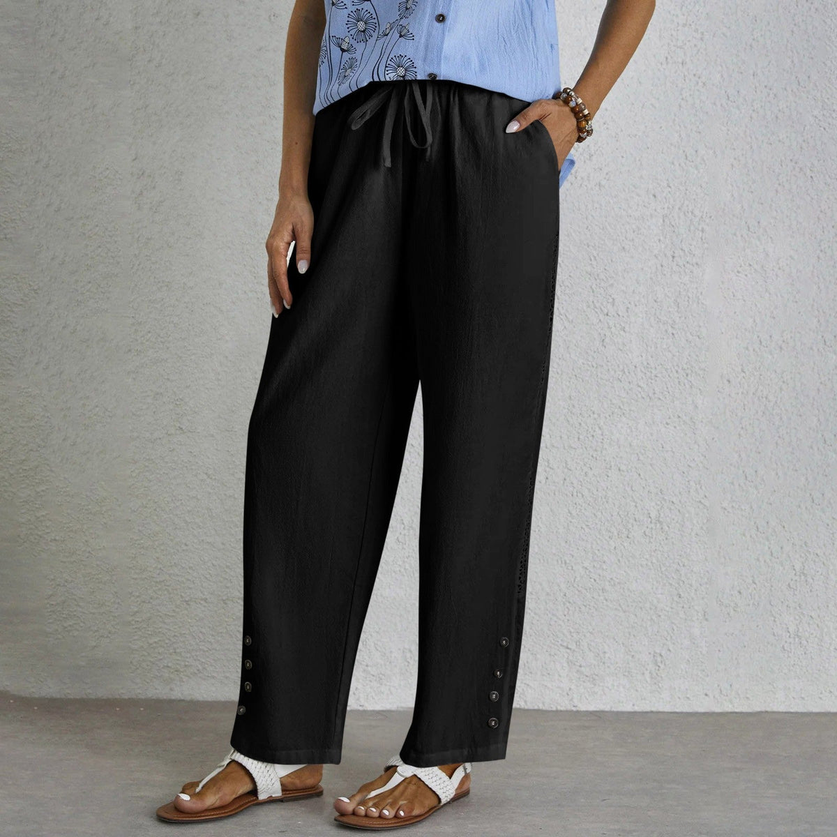 Shana | Relaxed Pants with Button Detail