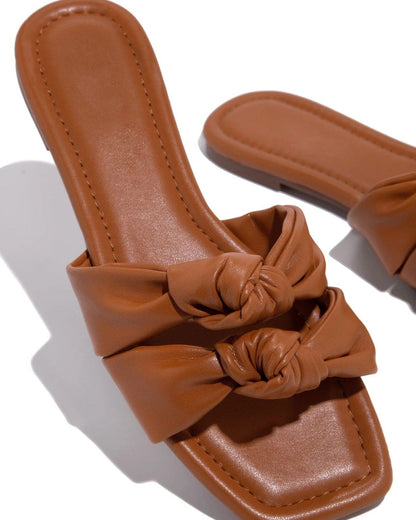 Edwina | Light Beach Flip-Flops