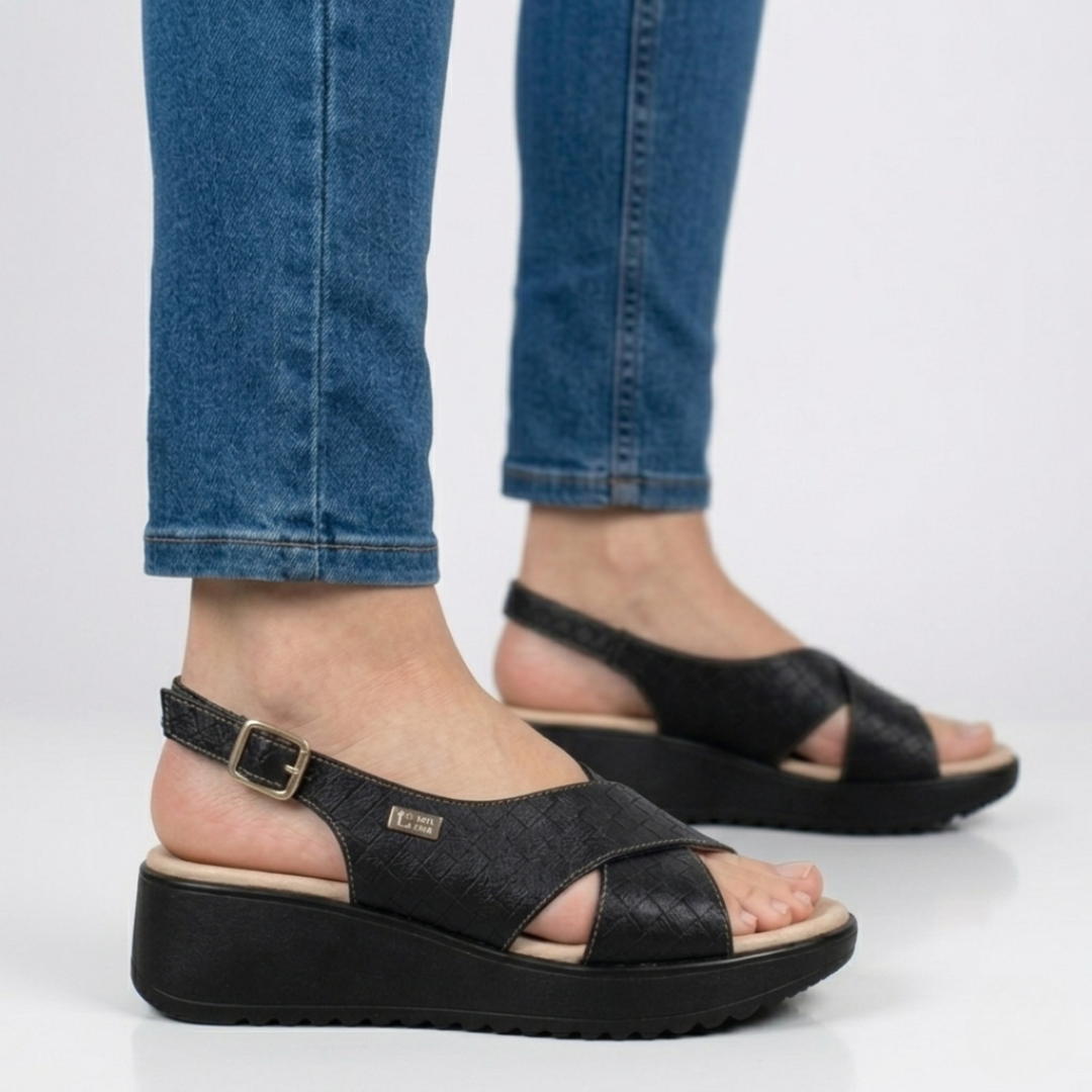 Kathy | Elegant Comfort Sandals with Adjustable Heel Strap