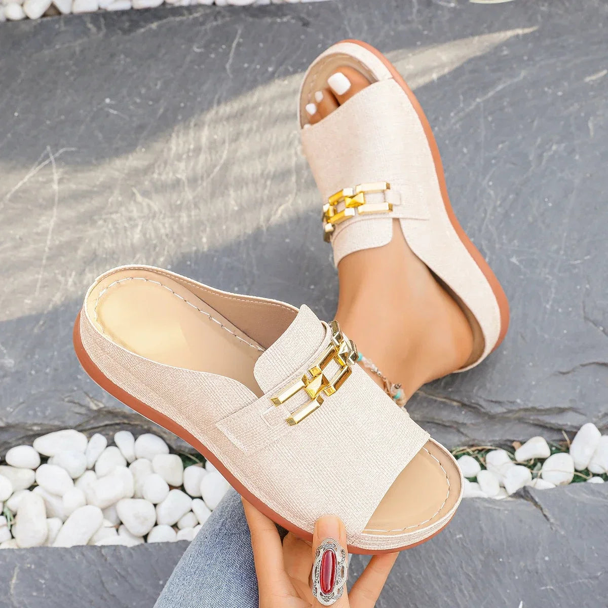 Dorothee | Relaxed Non-Slip Slippers for Women