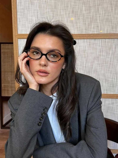 Beatrix | Chic Blue-Light Reading Sunglasses