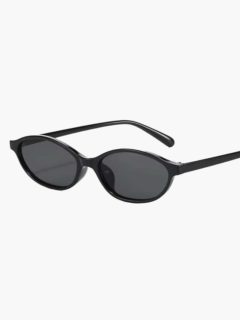Amelia | Romantic Oval Sunglasses
