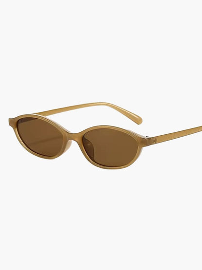 Amelia | Romantic Oval Sunglasses
