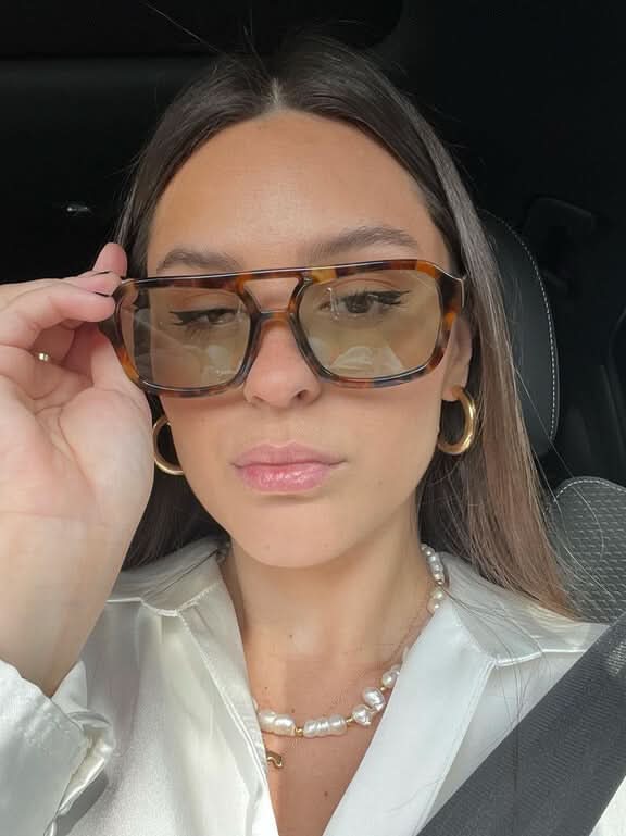Andra | Vintage Oval Sunglasses