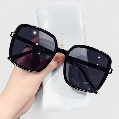 Edith | Timeless Square Sunglasses