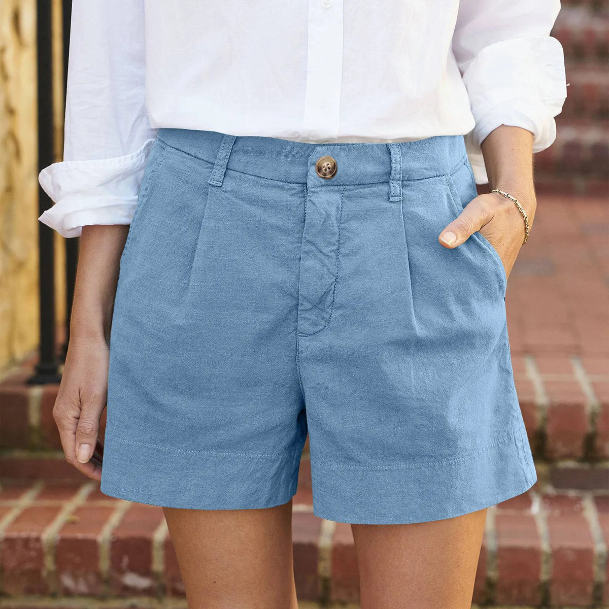 Noa | High-Waist Shorts