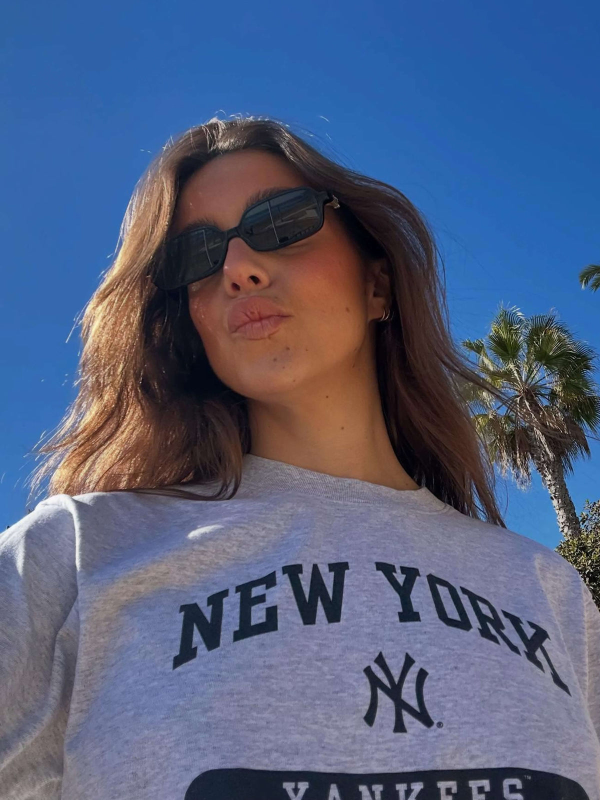 Elle | Glamorous Rectangular Sunglasses